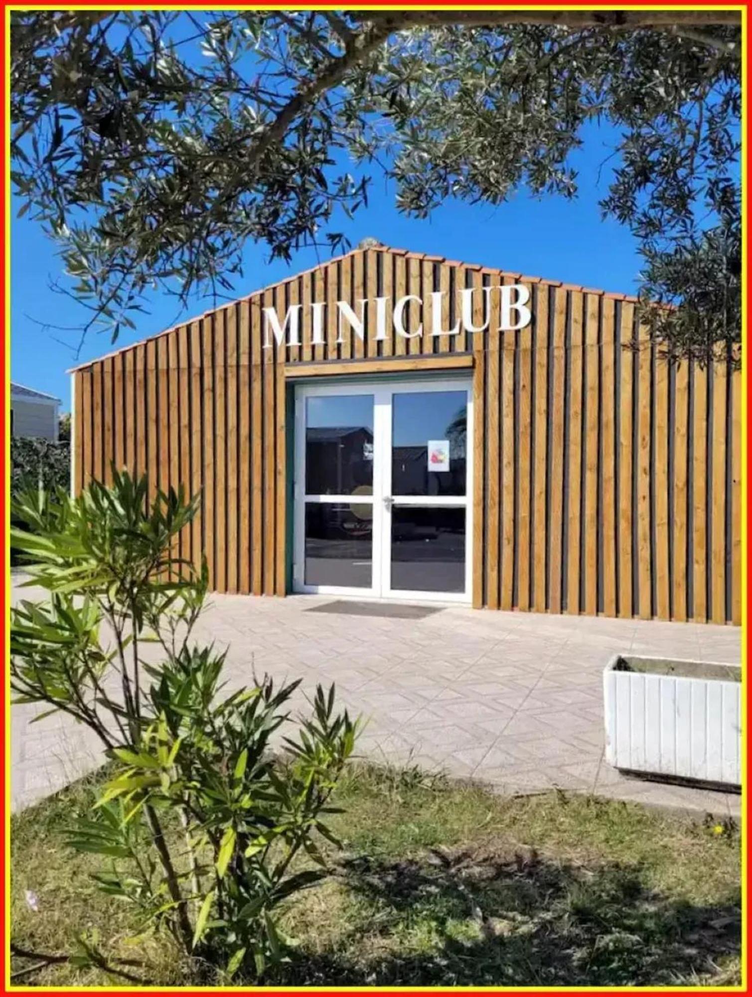 Bungalow De 2 Chambres Avec Piscine Partagee Sauna Et Terrasse A Saint Denis D'Oleron A 1 Km De La Plage מראה חיצוני תמונה